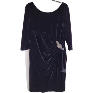 Alex Evenings Black Velvet Draped Rhinestone Accent Dress Size 16
